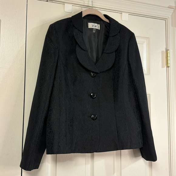 Le Suit black scalloped neck formal 3 button cocktail women’s blazer jacket 14 - Picture 2 of 8